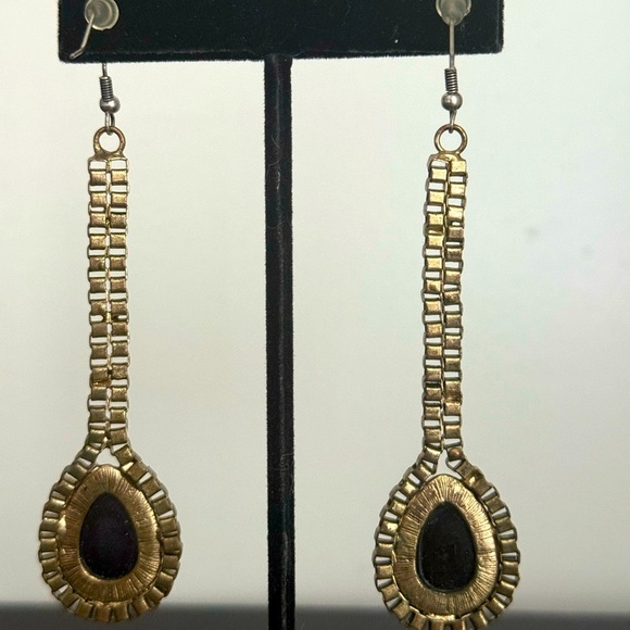 Vintage Inspired Goldtone & Black Faceted Gemstone Teardrop Statement Earrings - Picture 3 of 4